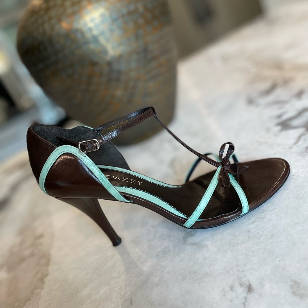 Franco Sarto Cordless Dark Brown/Blue Leather Heels